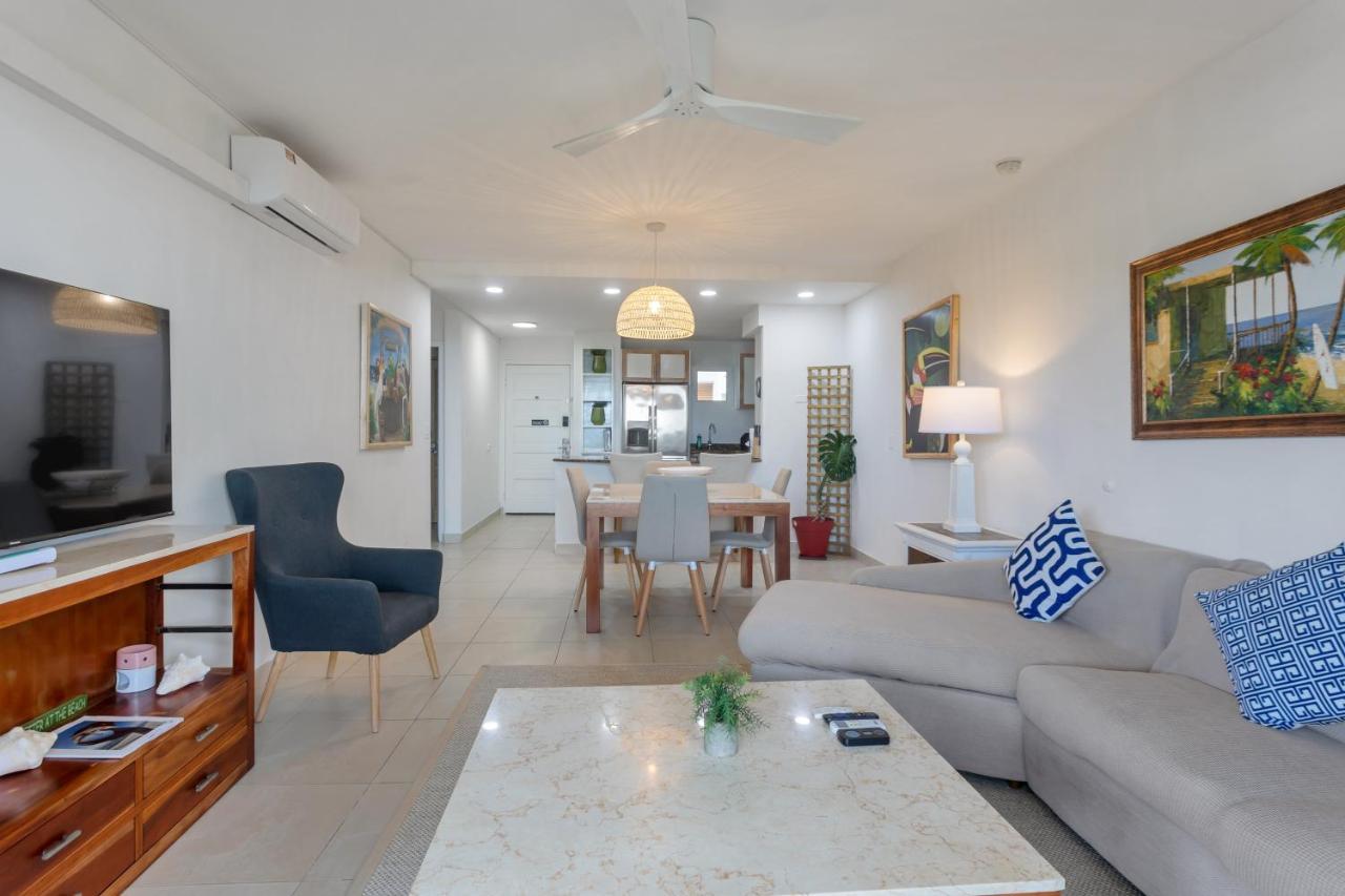 Maho Beach House - Spacious 1 Bedroom Suite מראה חיצוני תמונה