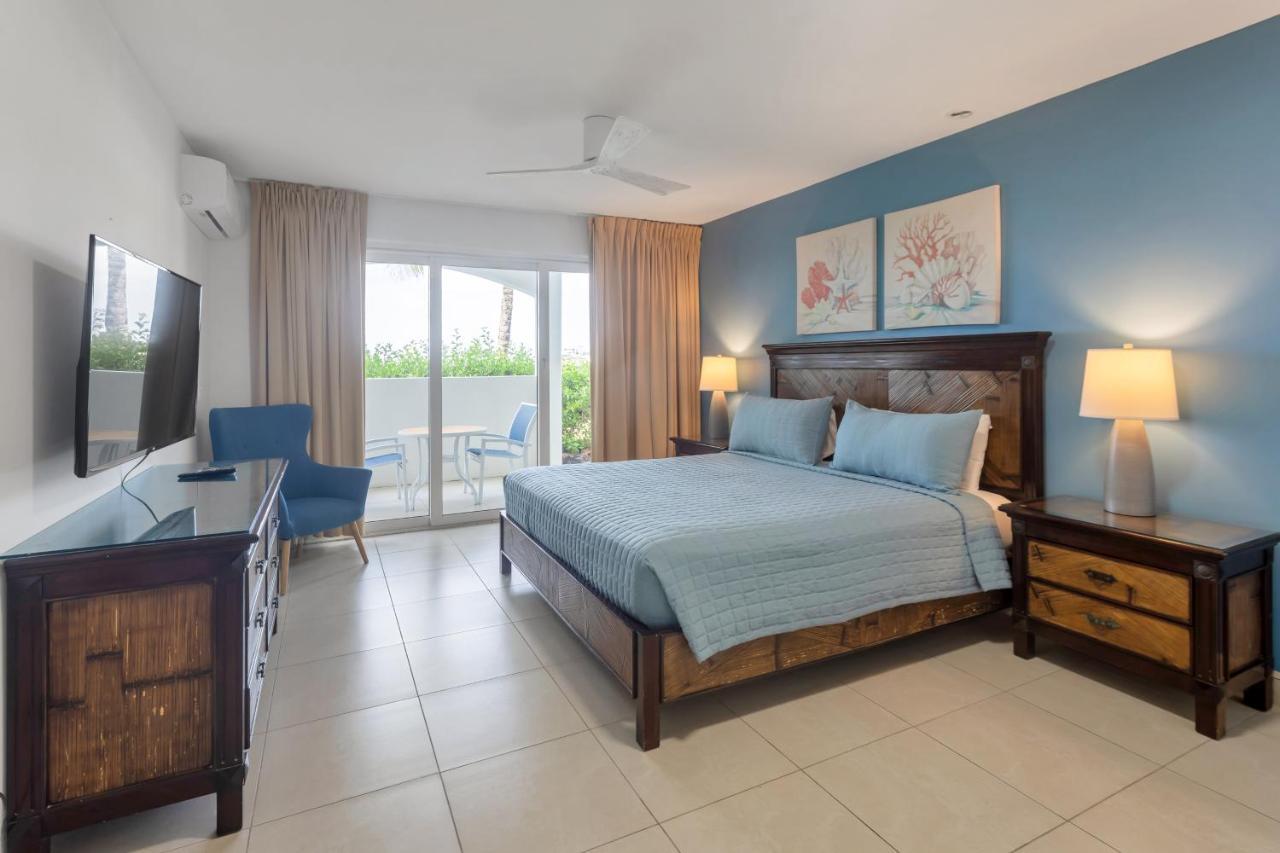 Maho Beach House - Spacious 1 Bedroom Suite מראה חיצוני תמונה